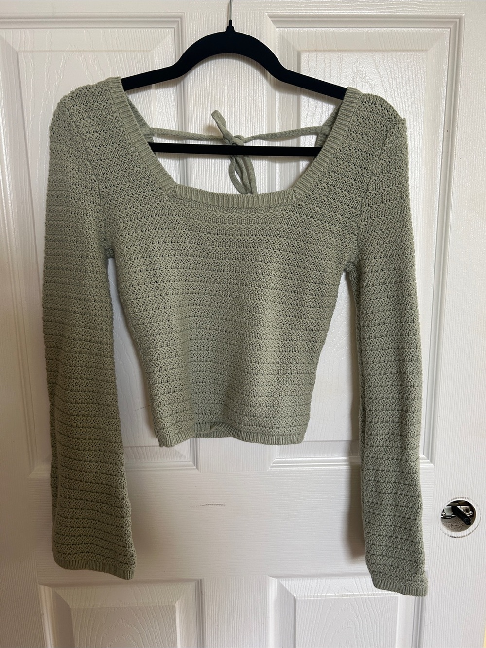 Hollister Sage Scoop-Neck Cropped Knit Sweater
